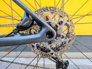 Gebrauchtes Orbea ALMA M30 2024 2024 Mountainbike, Hellgrau, 29 — Bild 9 von 19