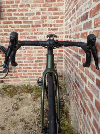Used Scott Addict Gravel 30 2023 2023 Road & Gravel, Green — image 5 of 11