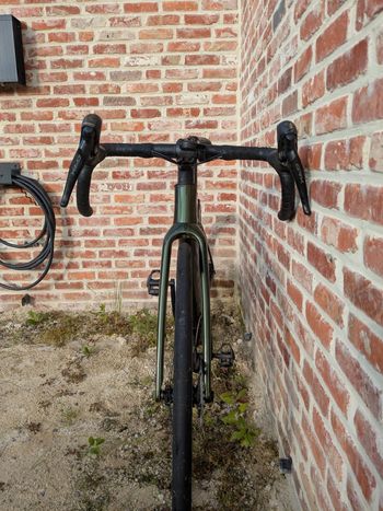 Used Scott Addict Gravel 30 2023 2023 Road & Gravel, Green — image 4 of 11