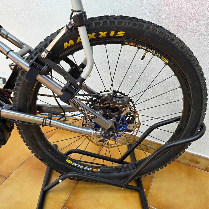 Použité Specialized Pitch Pro 2009 2009 Mountainbike — obrázek 2 z 20