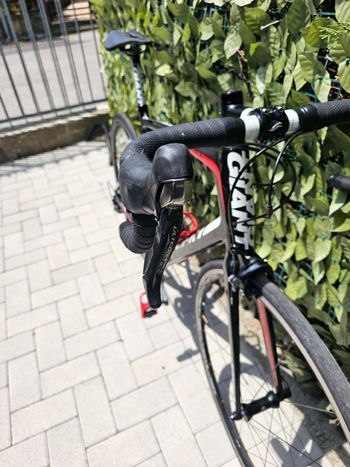 Used Giant Defy Advanced SL 1 2014 2014 Road & Gravel, Black — image 6 of 10