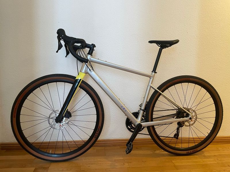 BMC URS AL TWO 2023 2023 Road & Gravel d'occasion — image 2 sur 20