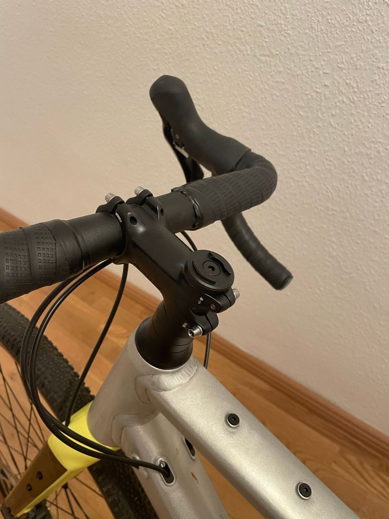BMC URS AL TWO 2023 2023 Road & Gravel d'occasion — image 9 sur 20
