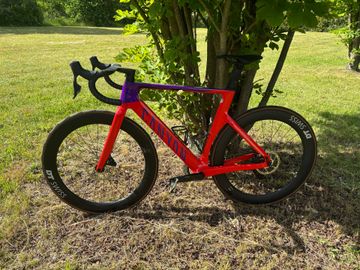 Used Canyon Aeroad CF SLX 7 Disc eTap 2023 2023 Road & Gravel