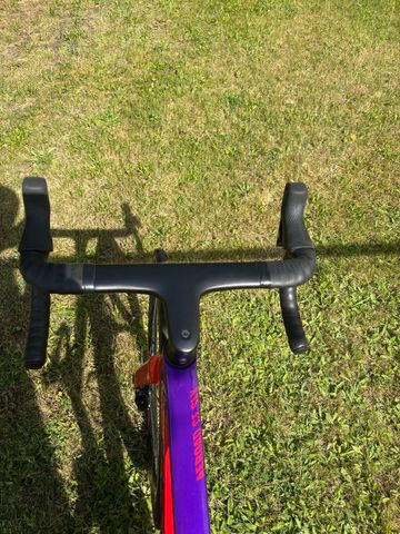 Brugt Canyon Aeroad CF SLX 7 Disc eTap 2023 2023 Road & Gravel — billede 4 af 8