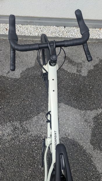 Used Trek Checkpoint ALR 5 2022 2022 Road & Gravel, White — image 4 of 11