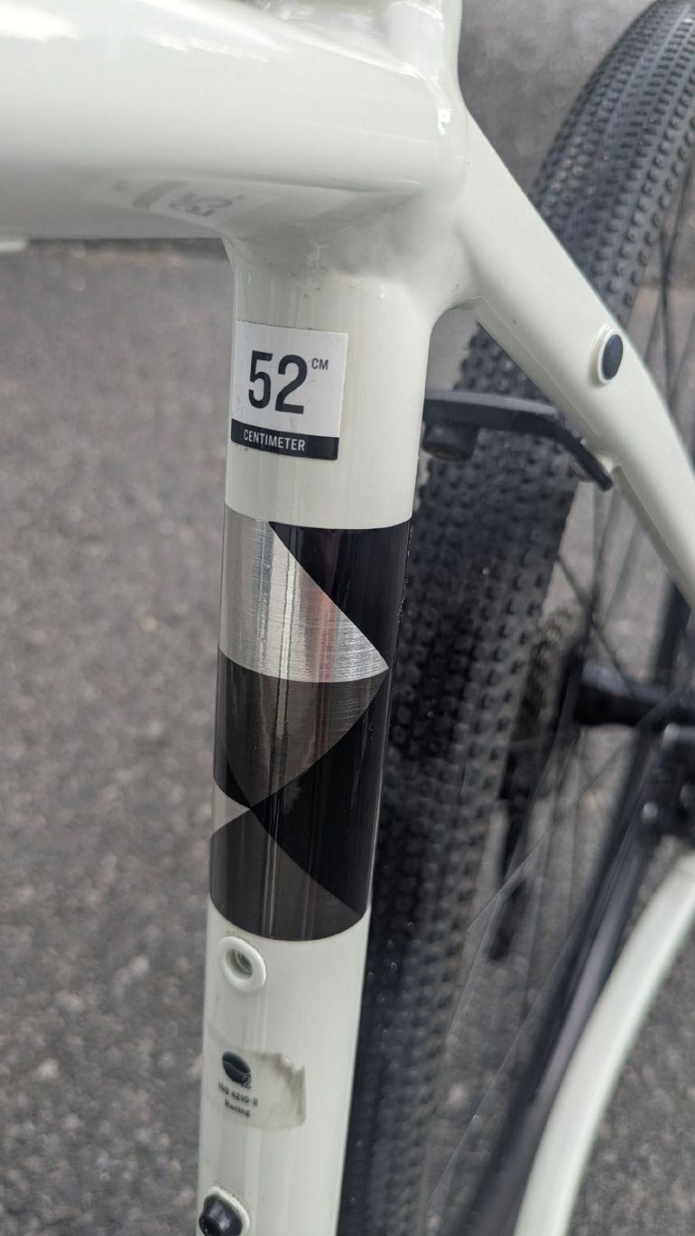 Used Trek Checkpoint ALR 5 2022 2022 Road & Gravel, White — image 8 of 11