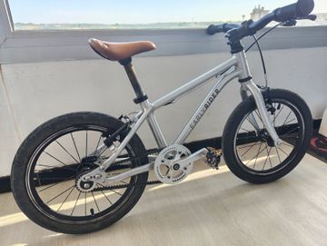Used Early Rider Belter 16 2022 2022 Youth, Light Gray — image 2 of 3