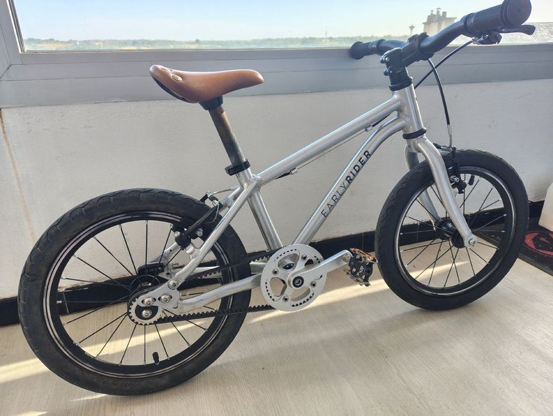 Used Early Rider Belter 16 2022 2022 Youth, Light Gray — image 2 of 3