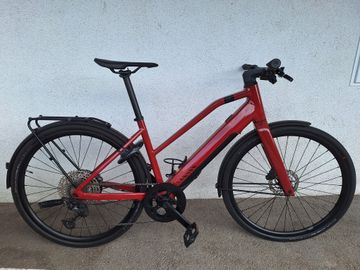 Canyon Commuter:ON Shimano Deore XT 2021 Urban usato, Rosso — immagine 3 di 3