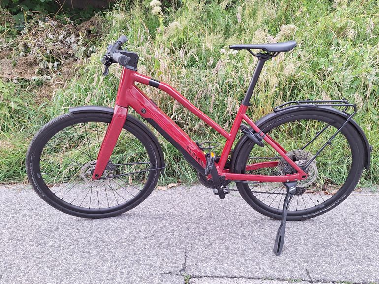 Used Canyon Commuter:ON Shimano Deore XT 2021 Urban, Red — image 1 of 3
