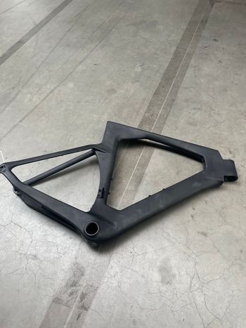 Used china China Custom Frameset 2022 Road & Gravel, Black — image 2 of 3