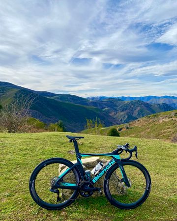 Brugt Bianchi Oltre PRO SHIMANO ULTEGRA DI2 2025 2025 Road & Gravel