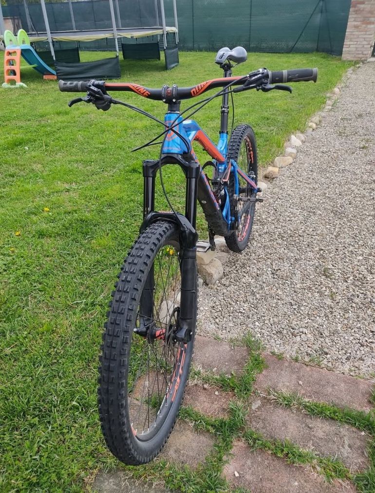 Used Mondraker Dune 2017 2017 Mountainbike, Red — image 2 of 9