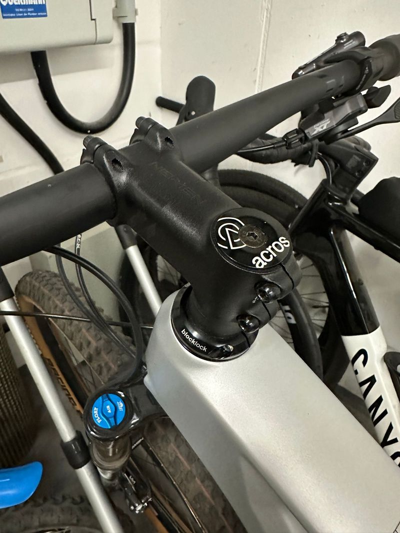 CUBE ELITE C:62, PRO 2024 2024 Mountainbike d'occasion — image 9 sur 14