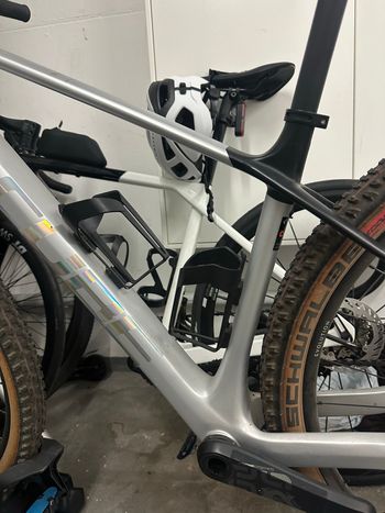 CUBE ELITE C:62, PRO 2024 2024 Mountainbike usato, Grigio chiaro — immagine 13 di 14