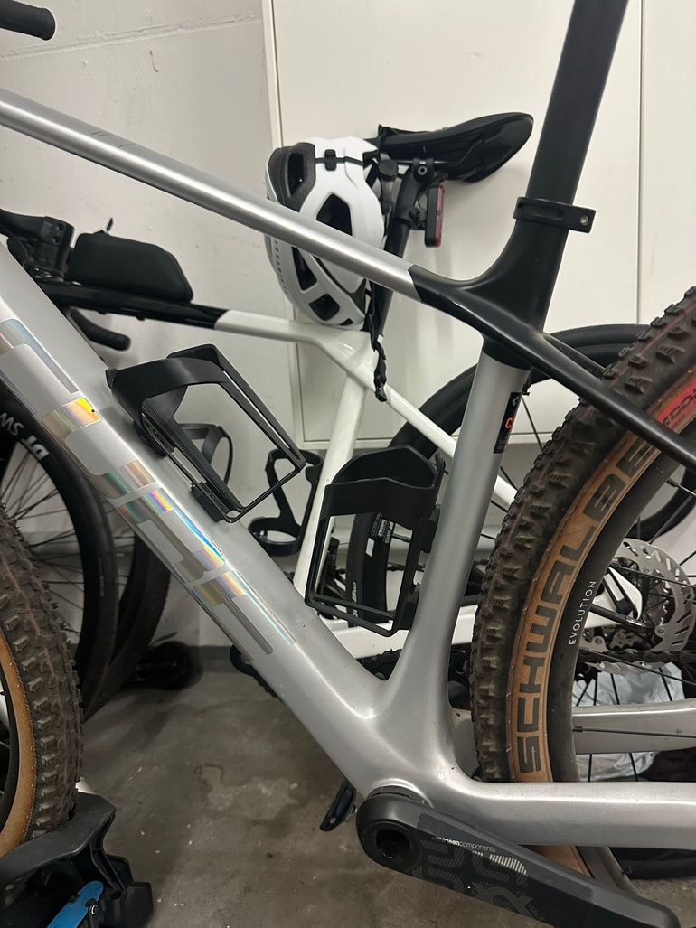 CUBE ELITE C:62, PRO 2024 2024 Mountainbike usato, Grigio chiaro — immagine 13 di 14