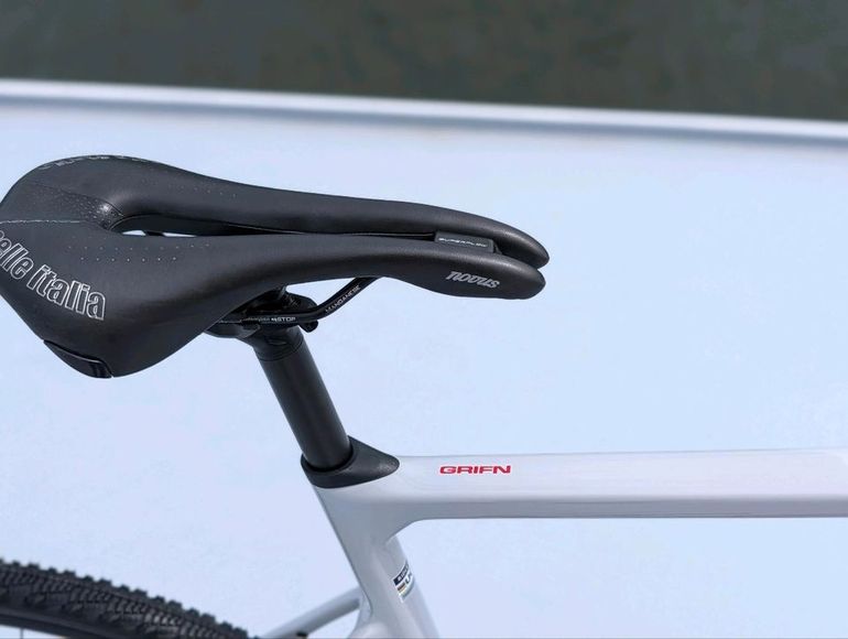 Used Ridley Grifn Road - Shimano Ultegra DI2 2x12sp 2026 2026 Road & Gravel, Light Gray — image 6 of 15