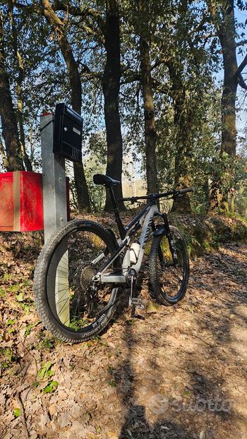 Used Canyon Canyon Neuron CF7 2023 Mountainbike, Light Gray — image 5 of 6