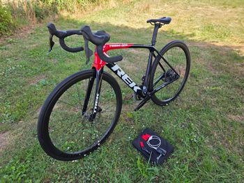 Used Trek Emonda SRAM Rival eTap AXS 2022 Road & Gravel