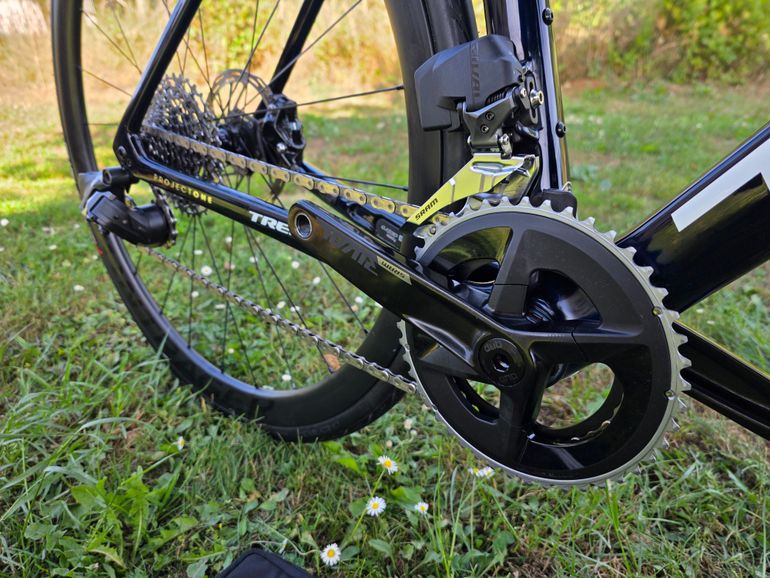 Used Trek Emonda SRAM Rival eTap AXS 2022 Road & Gravel, Red — image 13 of 18