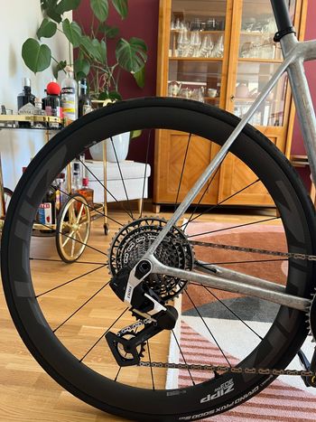 Used Specialized S-Works Tarmac SL8 - SRAM RED AXS 2026 2026 Road & Gravel, Purple — image 7 of 7