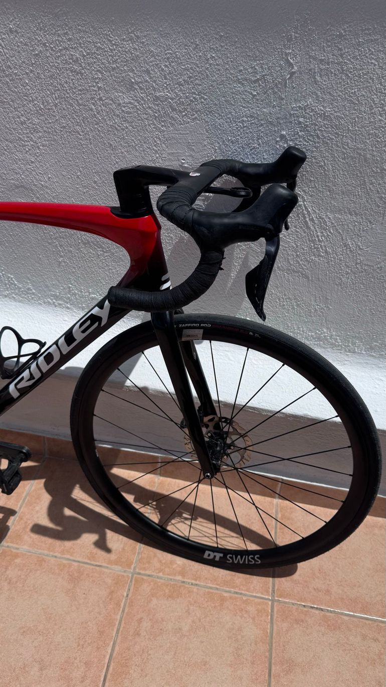 Used Ridley Fenix SLiC - Shimano Ultegra DI2 2x12sp 2024 2024 Road & Gravel, Rot — image 2 of 9
