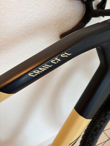 Used Canyon Grail CF SL 7 eTap 2023 2023 Road & Gravel, Weiß — image 4 of 14