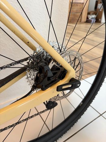 Used Canyon Grail CF SL 7 eTap 2023 2023 Road & Gravel, Weiß — image 9 of 14
