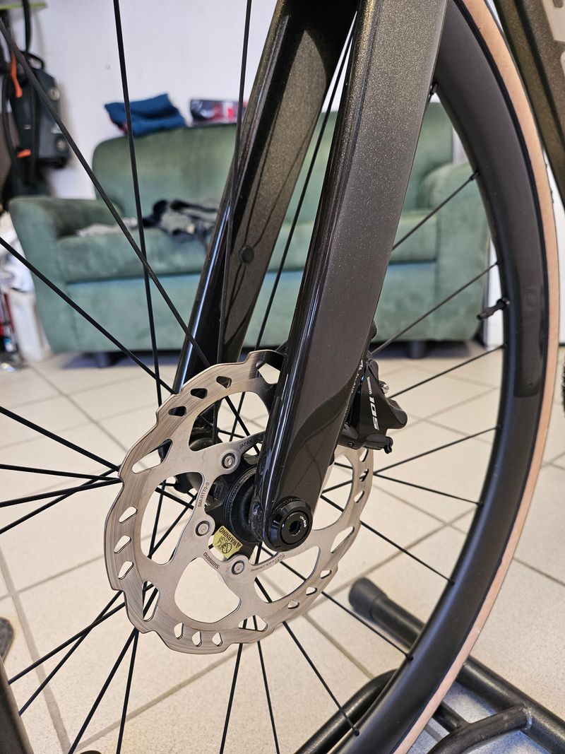Scott Addict 30 2023 2023 Road & Gravel d'occasion — image 10 sur 16