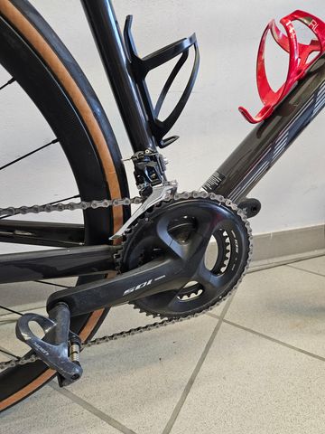 Scott Addict 30 2023 2023 Road & Gravel d'occasion — image 5 sur 16