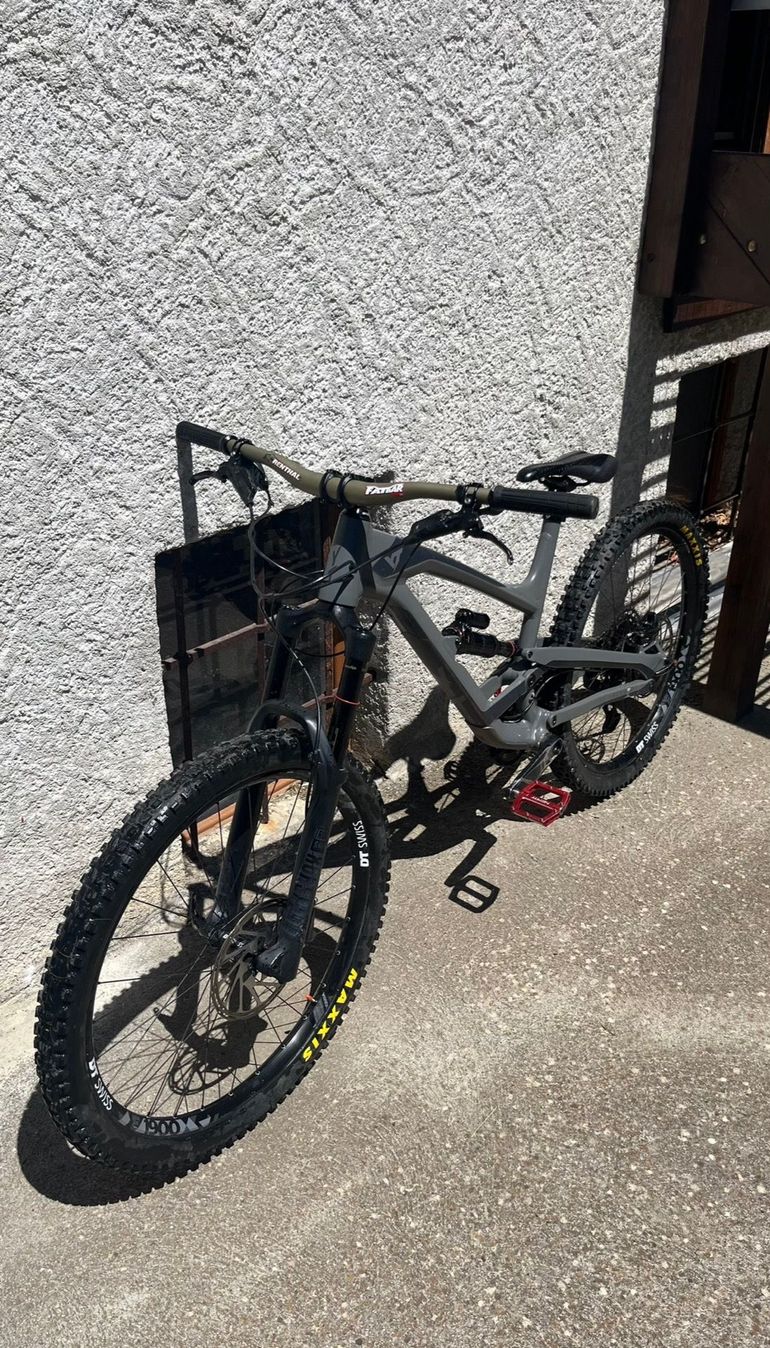 Used YT YT Custom SRAM NX 2019 Mountainbike, Hellgrau — image 4 of 5