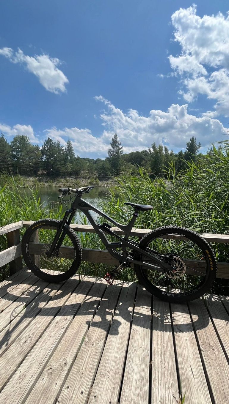 Used YT YT Custom SRAM NX 2019 Mountainbike, Hellgrau — image 1 of 5