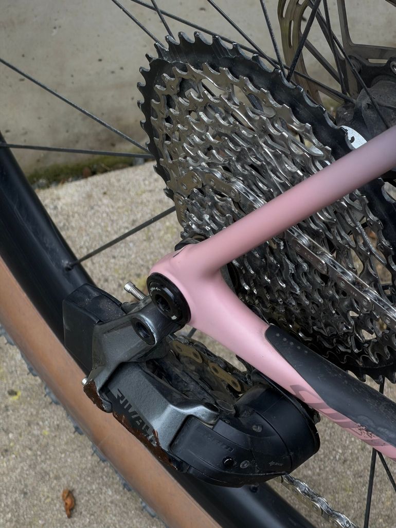 Used Specialized Crux Expert - SRAM Rival XPLR eTAP AXS 2025 2025 Road & Gravel — image 4 of 12