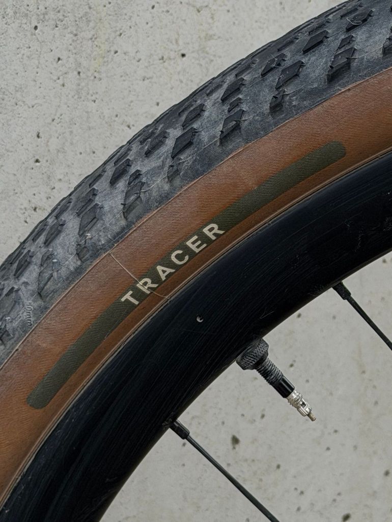 Used Specialized Crux Expert - SRAM Rival XPLR eTAP AXS 2025 2025 Road & Gravel — image 8 of 12