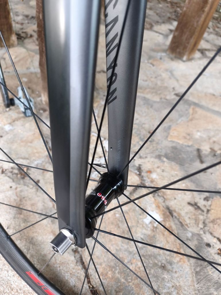 Used Canyon Aeroad Campagnolo Super Record 2018 Road & Gravel, Negro — image 11 of 11