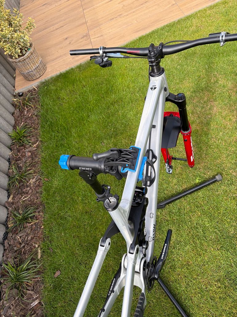 Used RAAW Jibb V2 LT Frame Kit 2024 Frameset 2024 Mountainbike, Light Gray — image 3 of 3