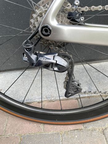 Used Scott Scott Addict RC Chavez Esteban Limited Edition 2020 (cracked Frame) 2020 Road & Gravel, Blue — image 4 of 12