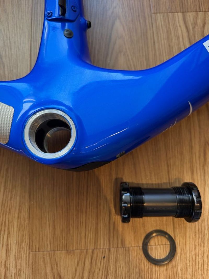 Gebrauchtes Pinarello Dogma X Frameset 2024 Road & Gravel, Blau — Bild 10 von 17