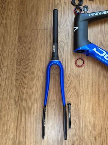 Gebrauchtes Pinarello Dogma X Frameset 2024 Road & Gravel, Blau — Bild 15 von 17