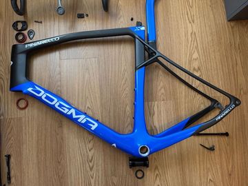 Gebrauchtes Pinarello Dogma X Frameset 2024 Road & Gravel, Blau — Bild 3 von 17