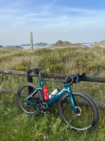 Used Orbea ORCA AERO M10iLTD 2023 2023 Road & Gravel — image 3 of 3