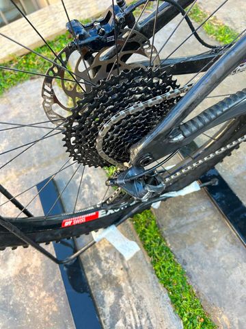 Used Giant reina Custom SRAM GX Eagle 2025 Mountainbike, Purple — image 3 of 8