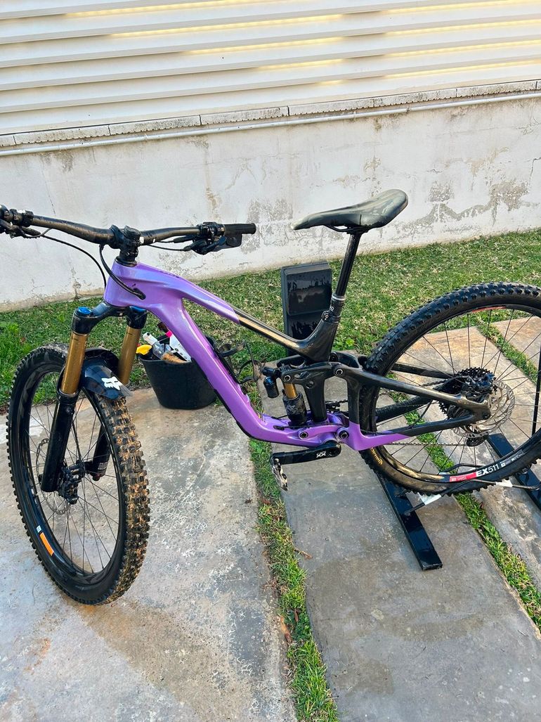 Used Giant reina Giant reina Custom SRAM GX Eagle 2025 Mountainbike, Purple — image 6 of 8