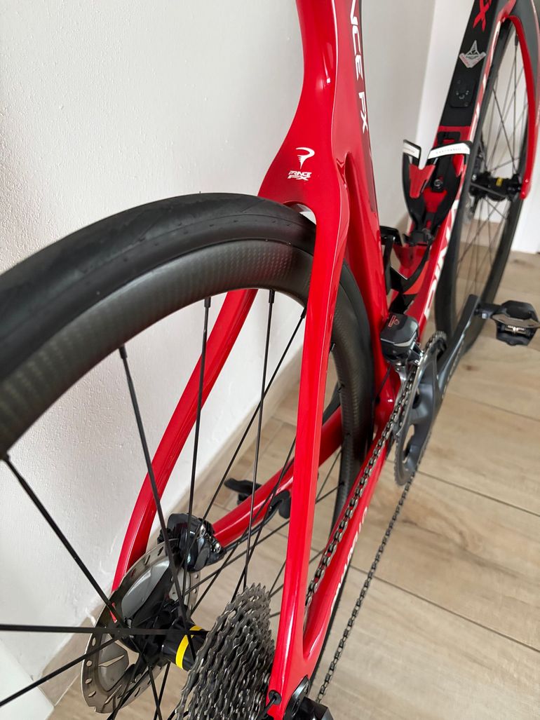 Used Pinarello Prince FX Disk Ultegra Di2 Bike 2019 2019 Road & Gravel, Red — image 4 of 5