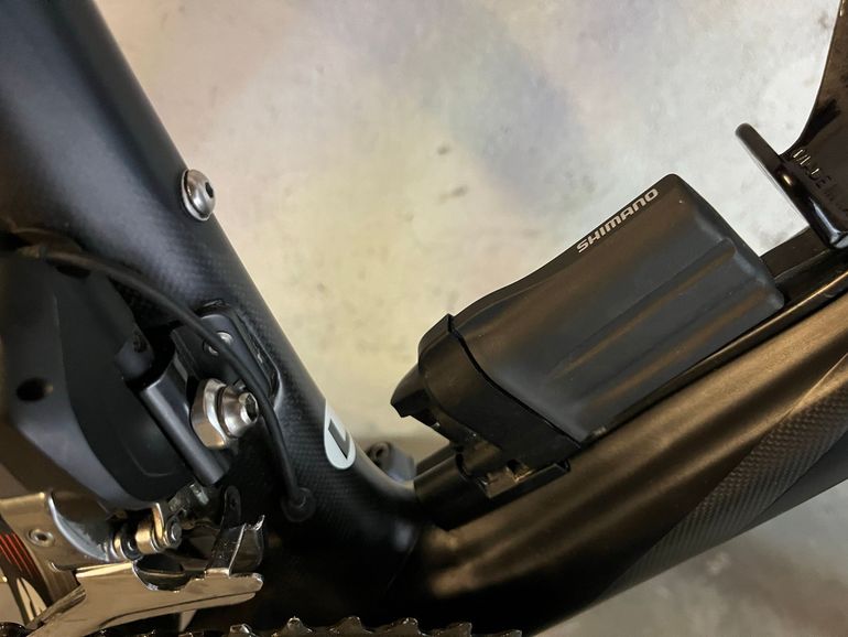 Used Wilier Cento1ndr Shimano Ultegra Di2 2020 Road & Gravel, Black — image 10 of 11