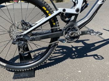Used Canyon Sender CF 9.0 Team 2018 2018 Mountainbike, Black, 27.5 (650B) — image 3 of 24