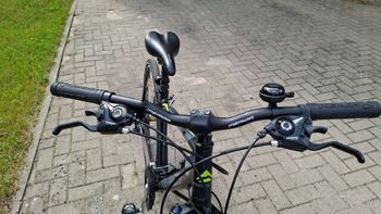 Used Merida Crossway 20-V 2014 2014 Urban, Black — image 3 of 13