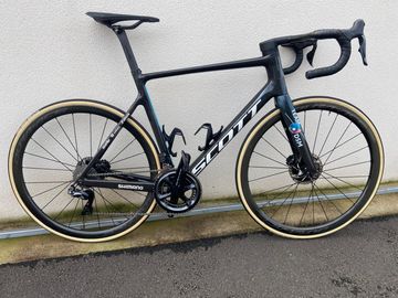 Used Scott Addict Pro DSM 2024 Road & Gravel