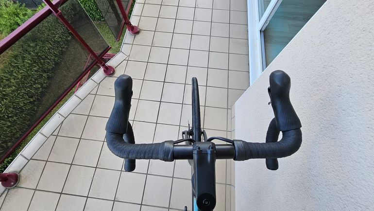 Used Scott Addict 20 2022 2022 Road & Gravel, Green — image 4 of 10
